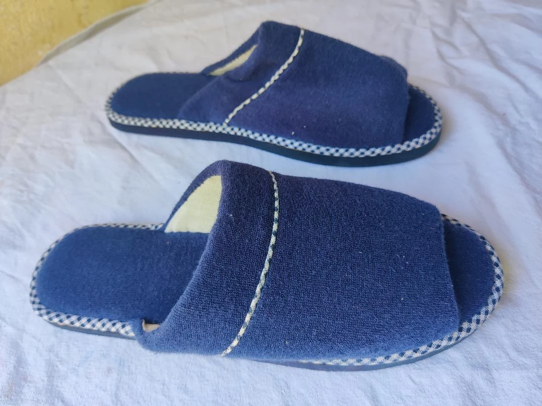 Pantufas-Mulas abertas na frente em esponja Marine tamanho 40- novas – photo 13
